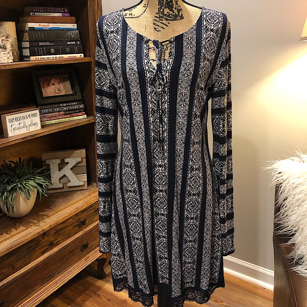 EUC Ladies Long-sleeved Dress